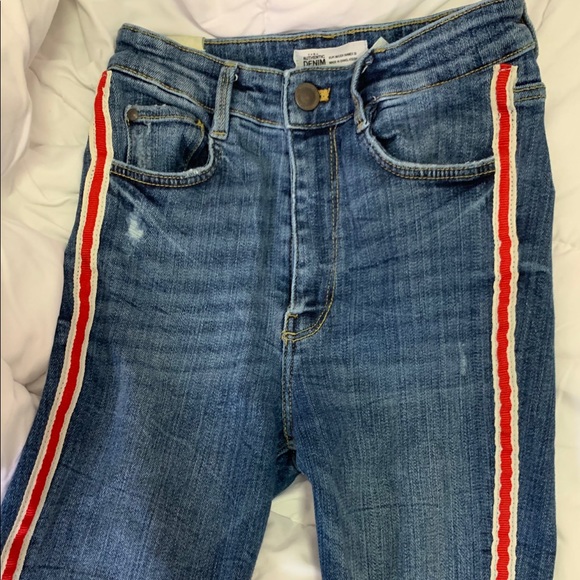 Zara TRF high rise skinny jeans with red stripe - Picture 1 of 4